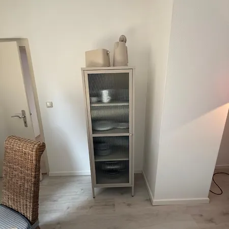 Im Alten Fachwerkhaeuschen Naehe Edersee Mit 3 Wohnungen,terrasse, Garten *